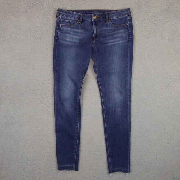 Uniqlo Jeans Womens Size 28 Blue Medium Washed Skinny Straight Mid Rise Raw Hem - Picture 1 of 14